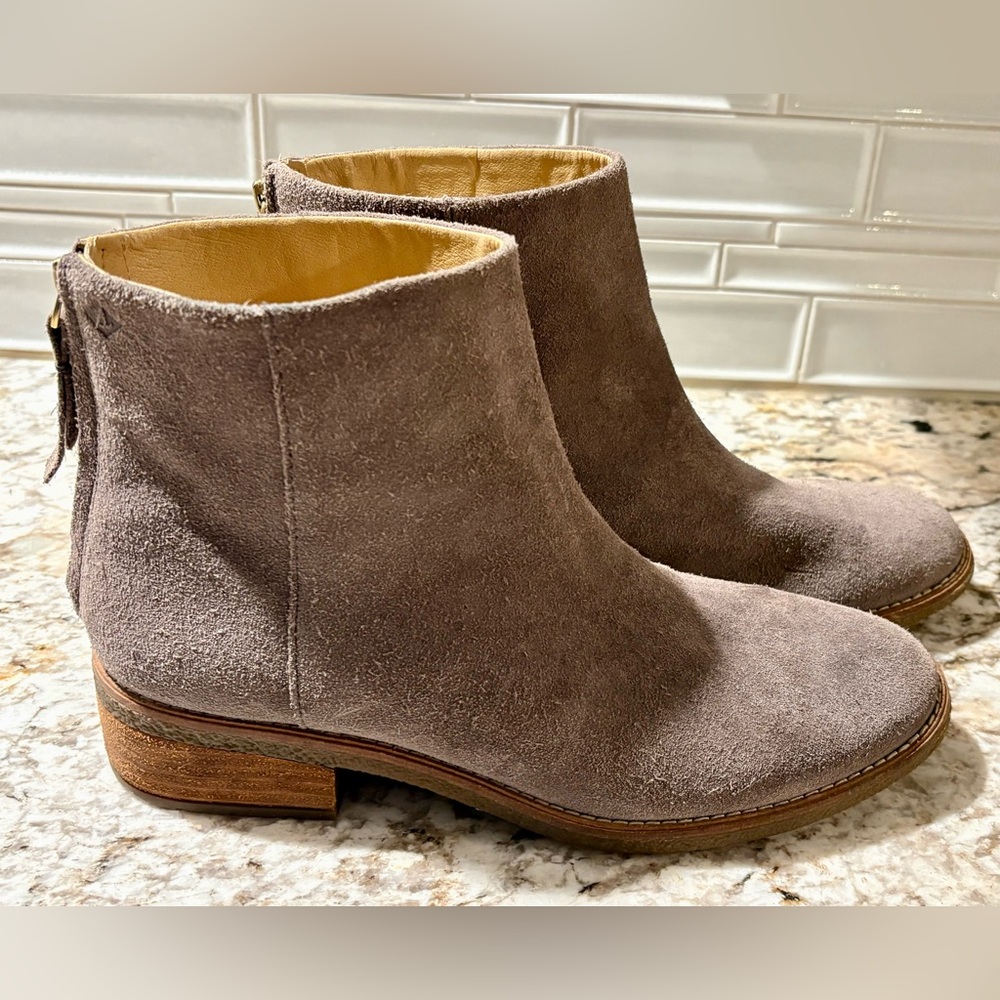 Sperry Women's Suede Ankle Booties - Grey